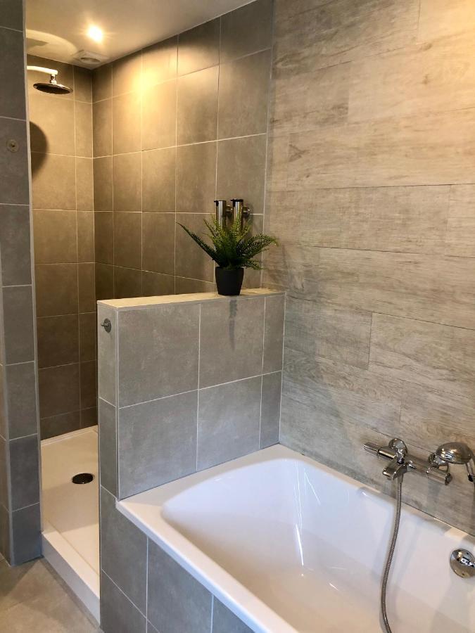 Charta Appartement Kortenberg Esterno foto